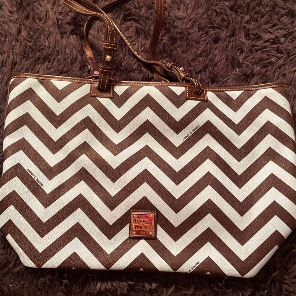 Dooney & Bourke Handbag